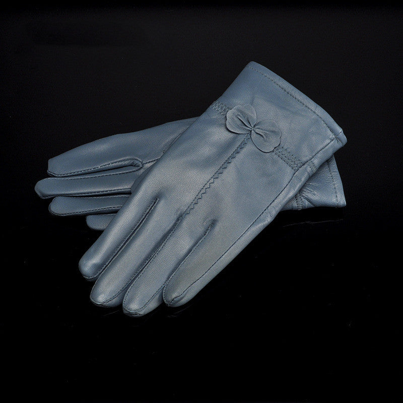 Fashion Gloves for Women.