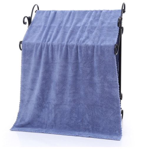 Versatile and Stylish Microfiber Beach Towel for All Your Needs