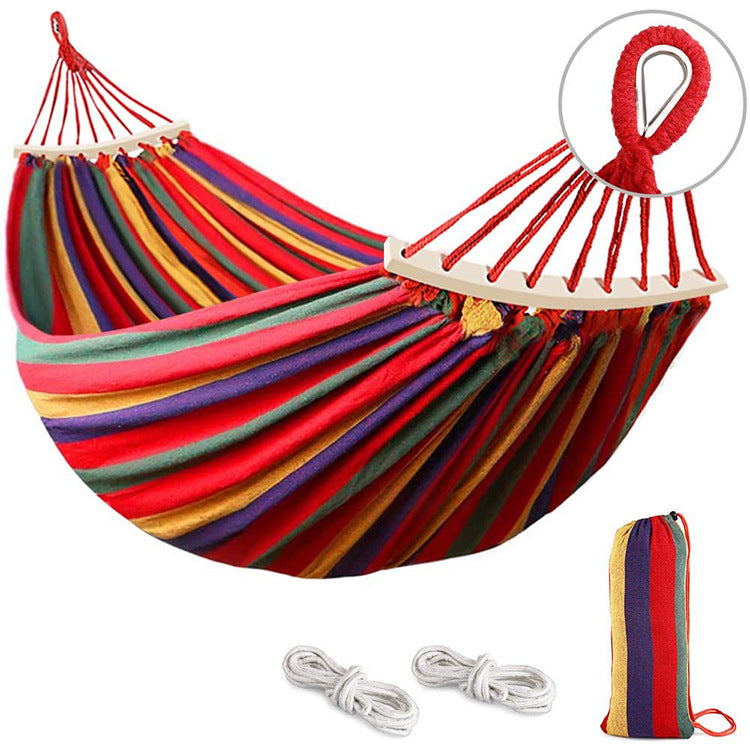 Comfortable Travel Hammock for Reading, Relaxing, and Enjoying the Scenery