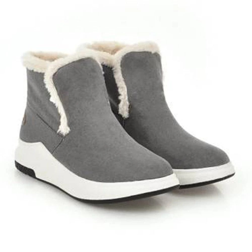 Platform snow boots