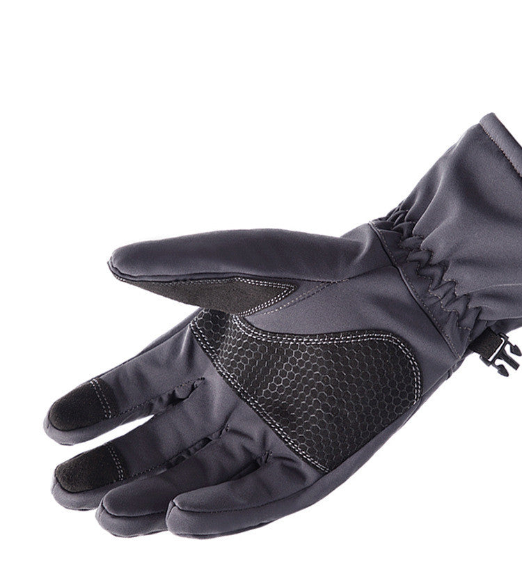 Durable Winter Sports Gloves for Frequent Use