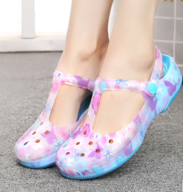 New sandals women's shoes Summer hole shoes women Printed sandals jelly beach shoes new sandals women's shoes Summer hole shoes women Printed sandals jelly beach shoes