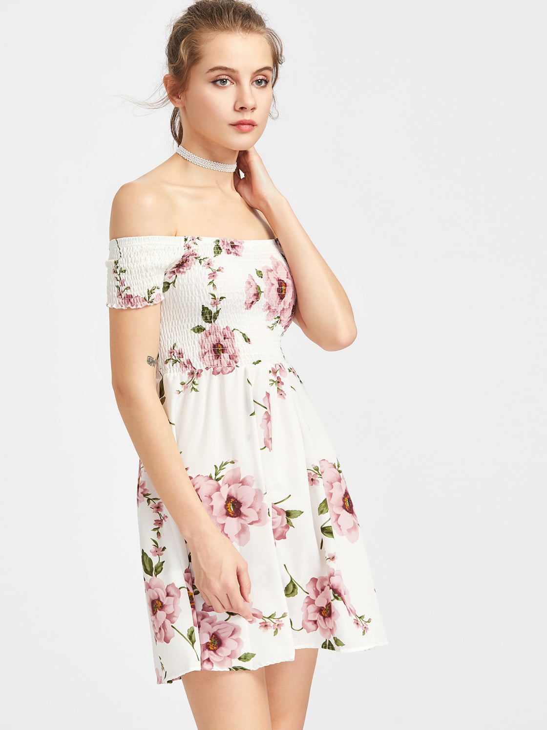 Strapless shoulder beach dress