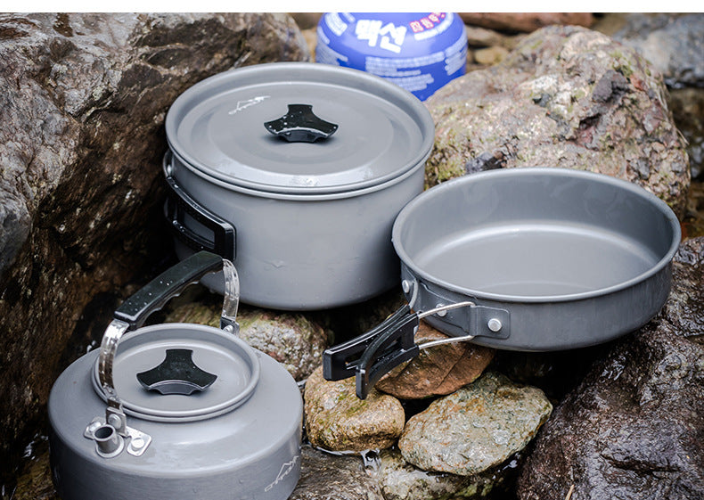 portable and durable cookware set