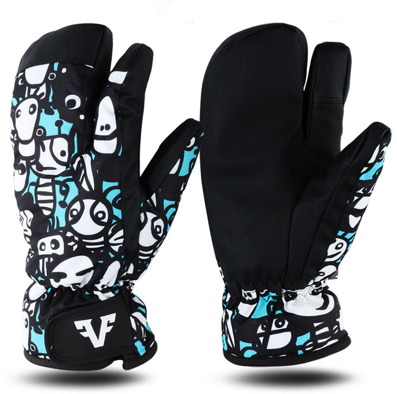  Three-Fingered Ski Gloves