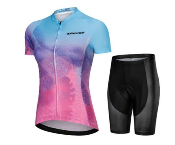 Cycling Suits And Bicycles For Men And Women