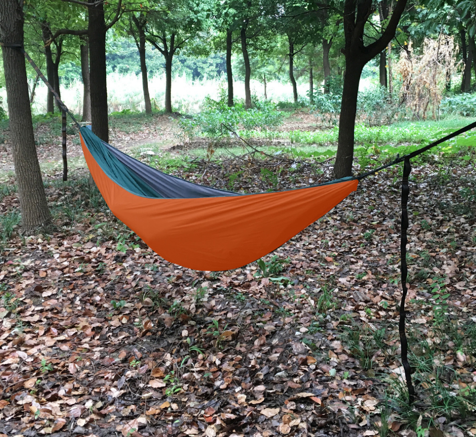 Durable Cotton Hammock with Warm Cover for Comfortable Outdoor Sleeping