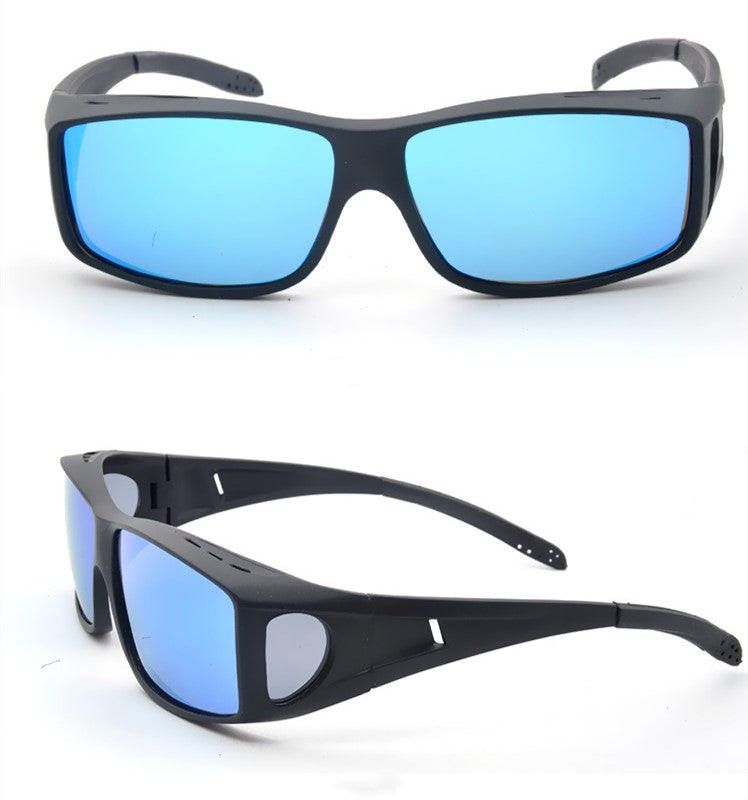 Polarized glasses for myopia