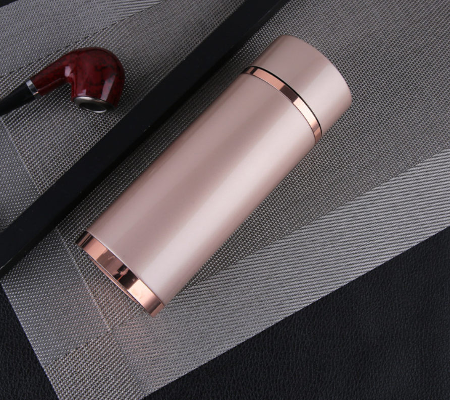 Elegant and Functional Insulated Thermos for Women - Keep Your Drinks Fresh and Enjoyable All Day Long