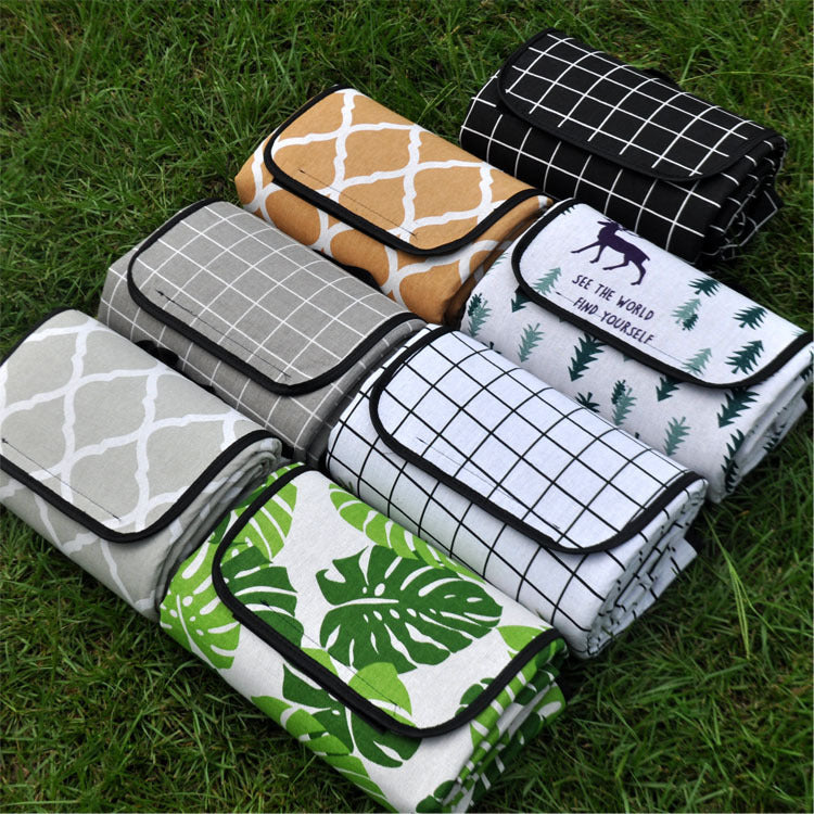 Damp Proof Spring Outing Mat for Beach and Picnic