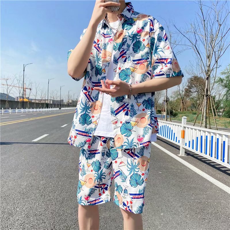 Beach Flower Short Sleeved Men's Shirt And Shorts Two Piece Suit