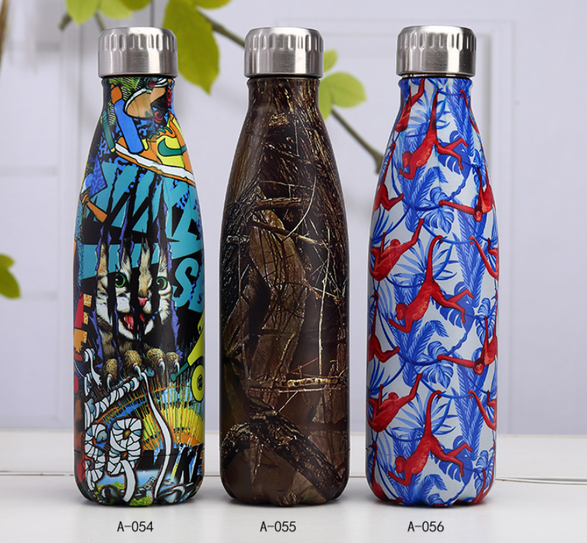 Stainless steel water bottle