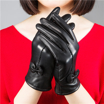 Fashion Gloves for Women.