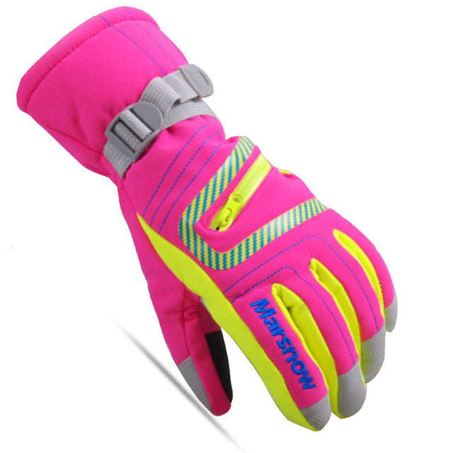 Enjoy Your Outdoor Activities with Insulated and Breathable Ski Gloves