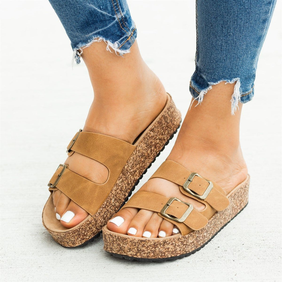 Thick-soled Belt Buckle Roman Sandals Beach Shoes