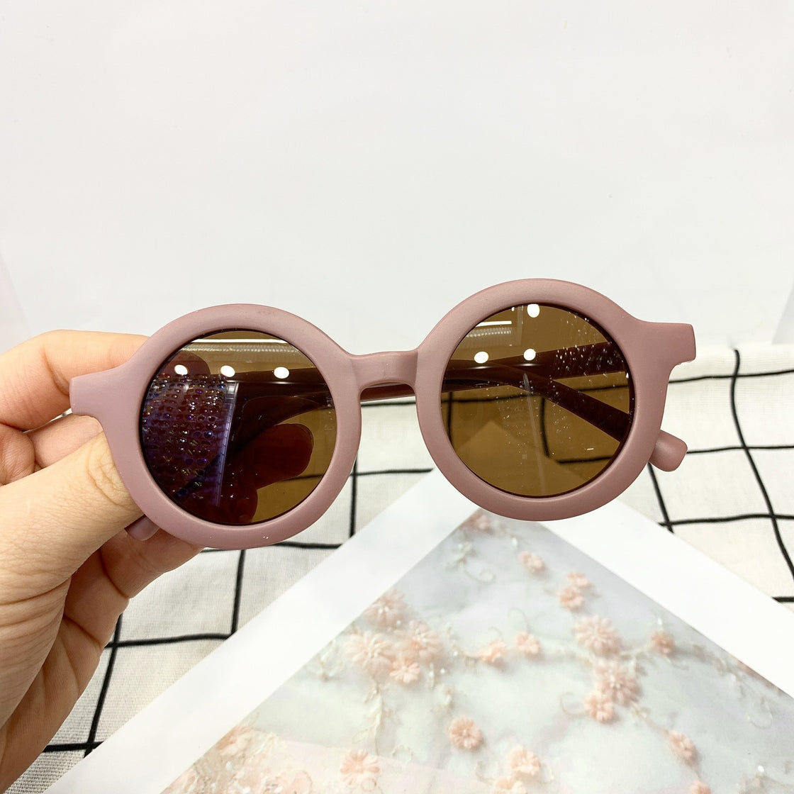 Decorative Sunglasses Trendy Children Sun Frosted Glasses