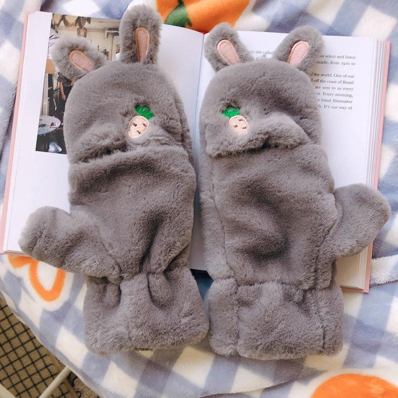 Winter Female Lovely Korean Version Writing Dew Finger Warm And Thick Velvet Gloves