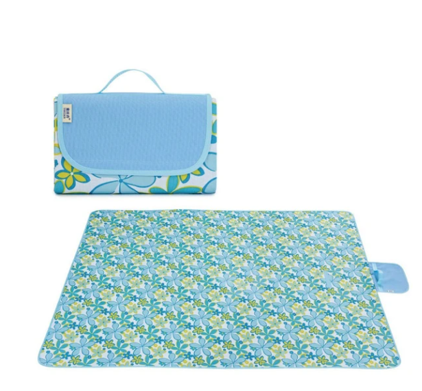 Outdoor Waterproof Picnic Blanket: Perfect for Camping and Beach Trips